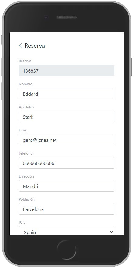 Dispositivo mobile che visualizza i dettagli della prenotazione sull'app icnea